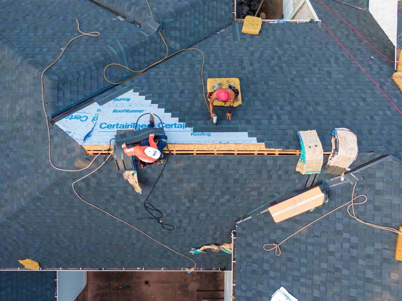 Total Home Exteriors licensed roofing crew serving the Twin Cities